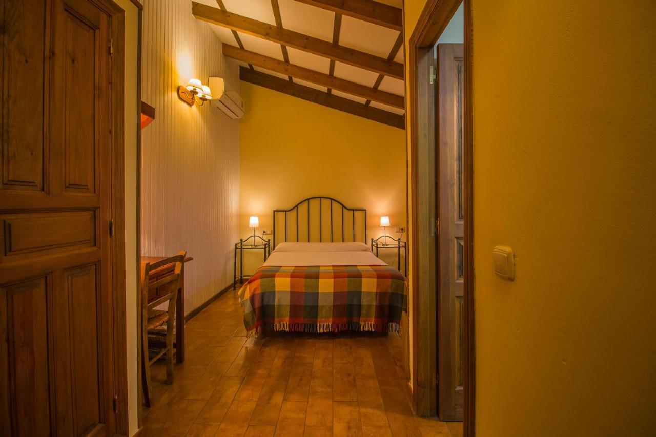 Casa Rural Del Corral Мальпартіда-де-Пласенсія Екстер'єр фото